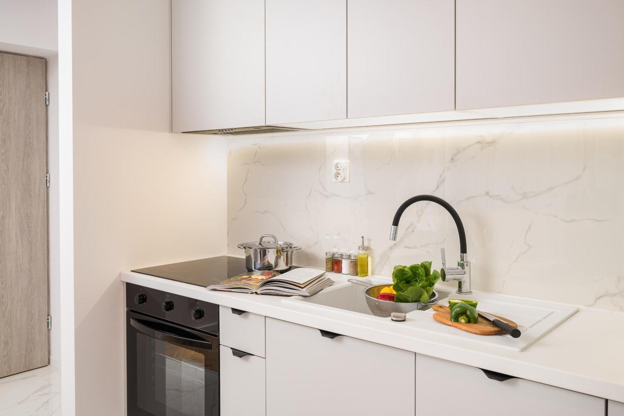 Pulawska Mokotow 2-bedroom & Living Room, Balcony & Free Parking On Site Apartament *