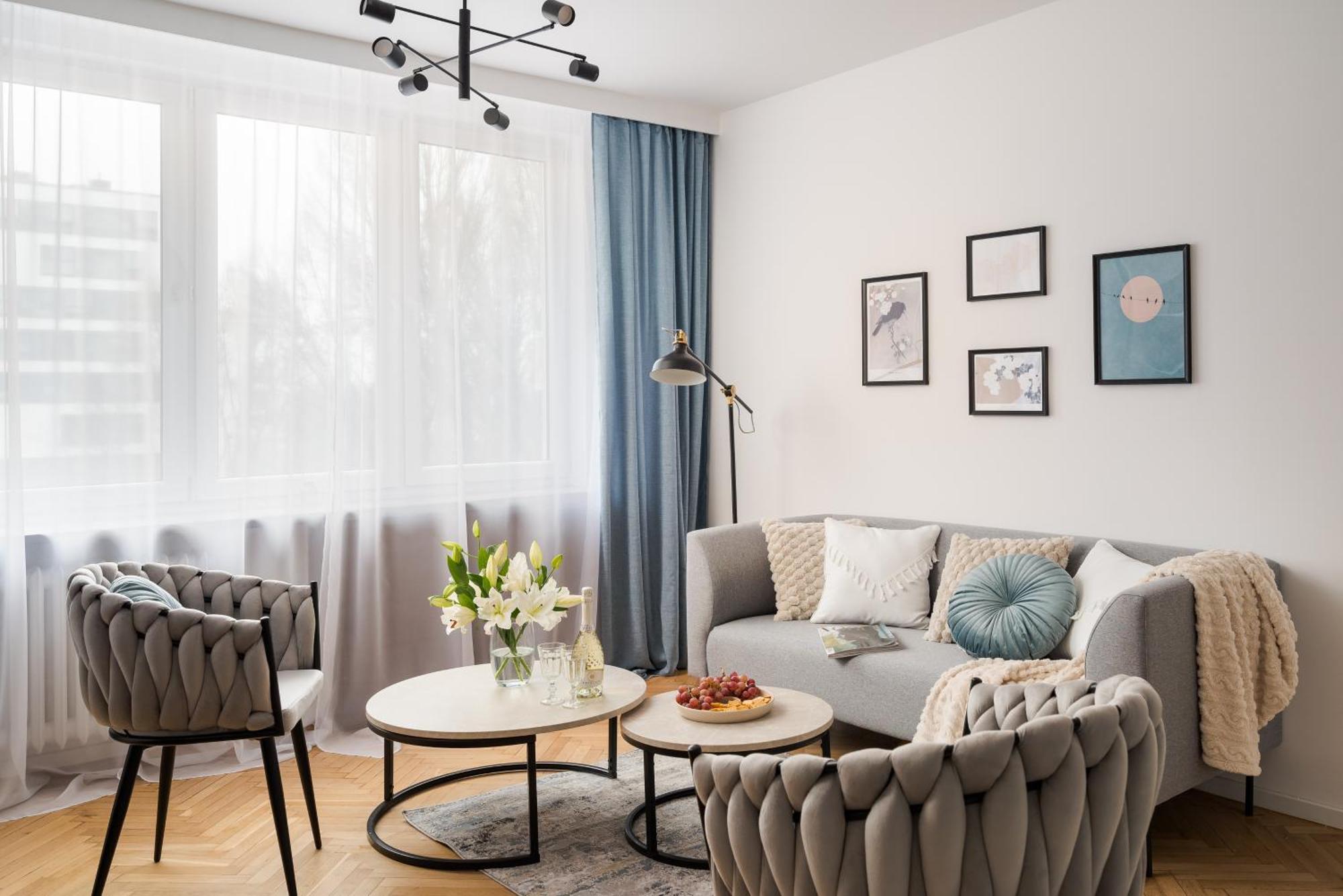 Pulawska Mokotow 2-bedroom & Living Room, Balcony & Free Parking On Site Appartamento